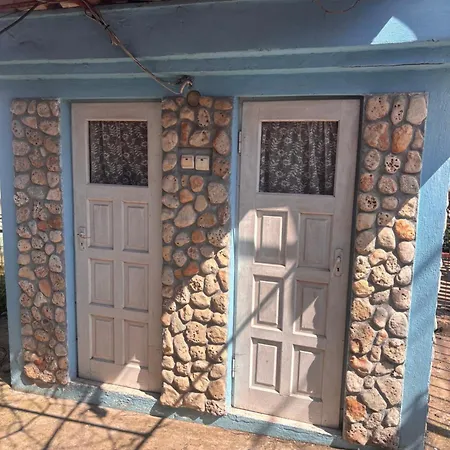 Casa Marina Gasthuis Două Mai