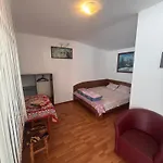 Pensiune Casa Marina *